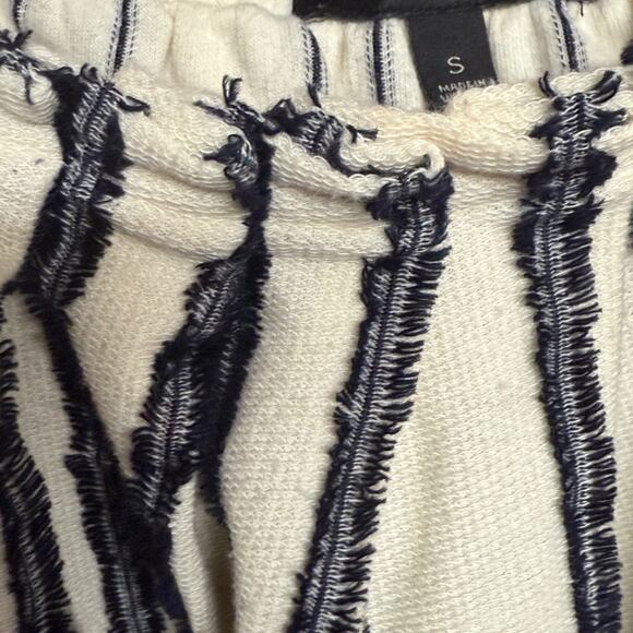 Banana Republic Striped Off-Shoulder Ruffle Stripe Top Small Cream Navy - Picture 7 of 8